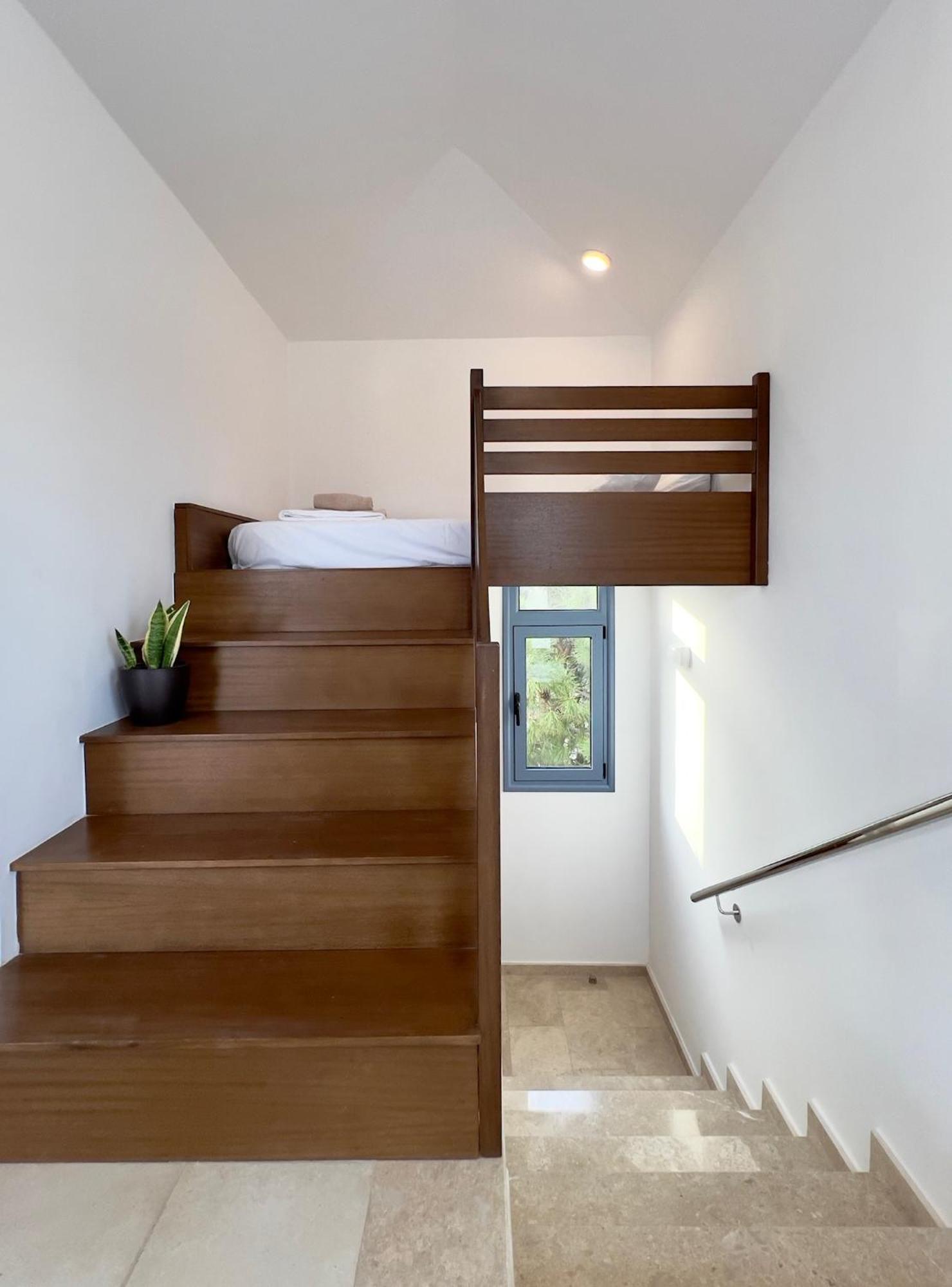 Coral Azure Villa Paphos ภายนอก รูปภาพ